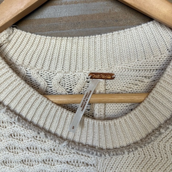 Free People Take The Plunge Sweater Knit Vest Preppy Classic Womens S - Picture 3 of 6